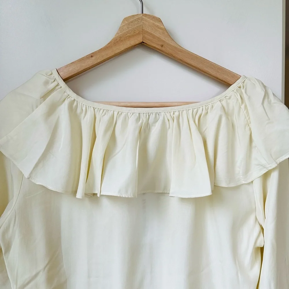 NWT WeWoreWhat Ruffle Blouse, Ivory, size S - Picture 4 of 6